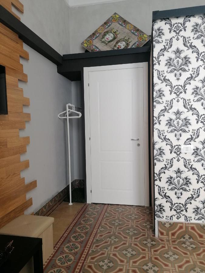 L'Antico Palazzo Rooms Katanya Dış mekan fotoğraf