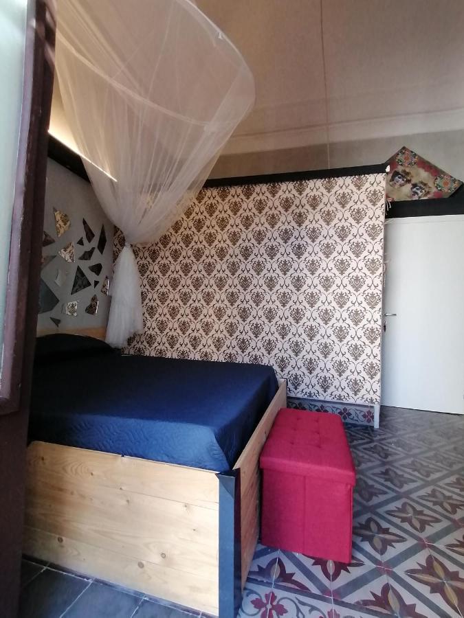 L'Antico Palazzo Rooms Katanya Dış mekan fotoğraf