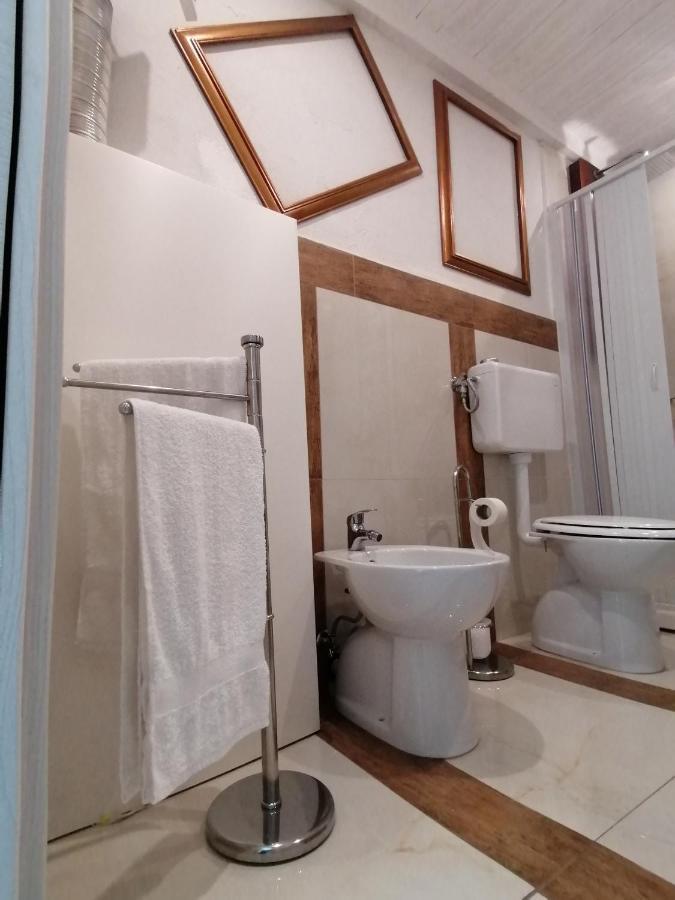 L'Antico Palazzo Rooms Katanya Dış mekan fotoğraf
