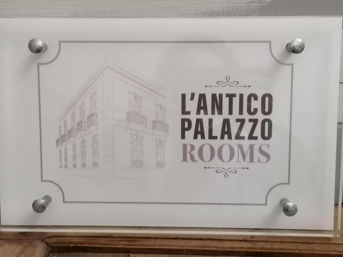 L'Antico Palazzo Rooms Katanya Dış mekan fotoğraf